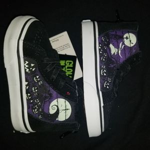 SOLD NWT Van's x Disney Nightmare before Christmas